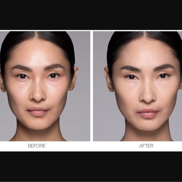 NARS Light Reflecting Setting Powder - Pressed - Picture 13 of 16